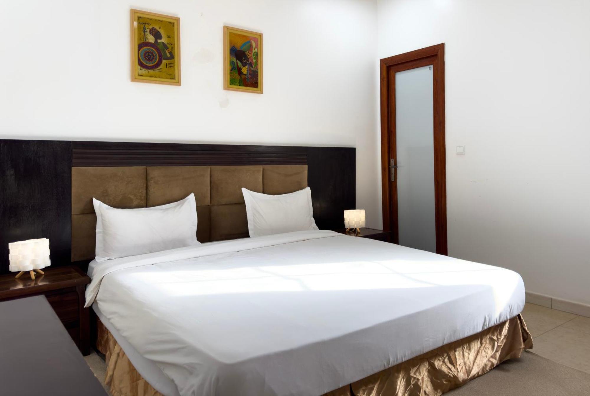 Oasis, Seaside Aparthotel Dakar Exterior photo